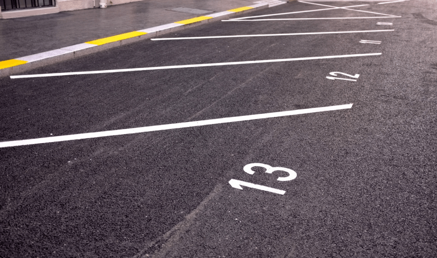COMMERCIAL STRIPING